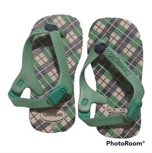 𝅺havaianas Size 8C kids Flip flops/Sandals